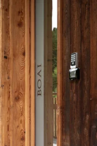 Lòni Lodge: eleganti appartamenti in una baita di montagna immersa nella natura a due passi dal paese di Vermiglio, nella splendida Val di Sole in Trentino